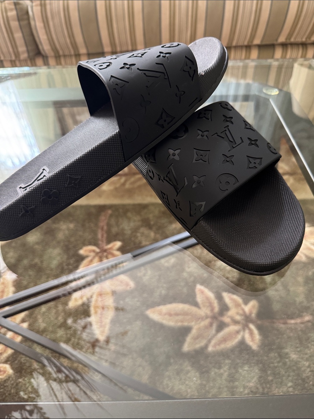 Black Monogram Embossed Slides - Picture 2 of 4